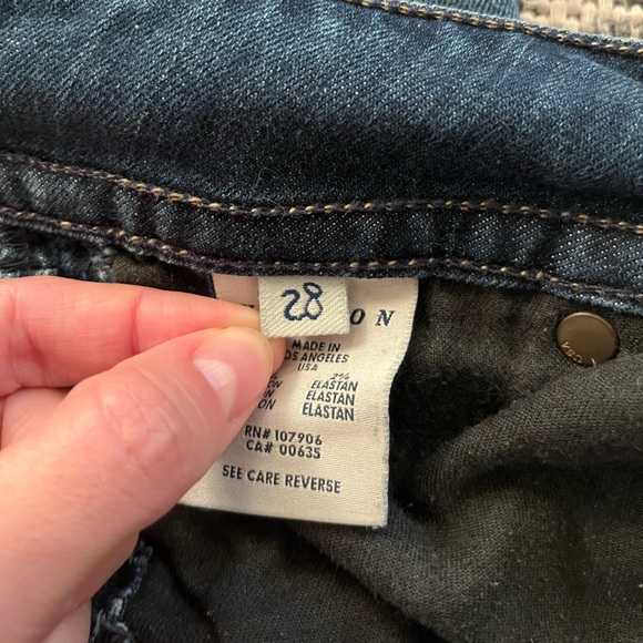 Hudson Jeans - women’s size 28 - Picture 6 of 11